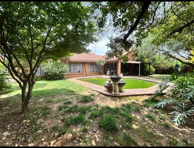 4 BEDROOM HOUSE FOR SALE IN SELCOURT